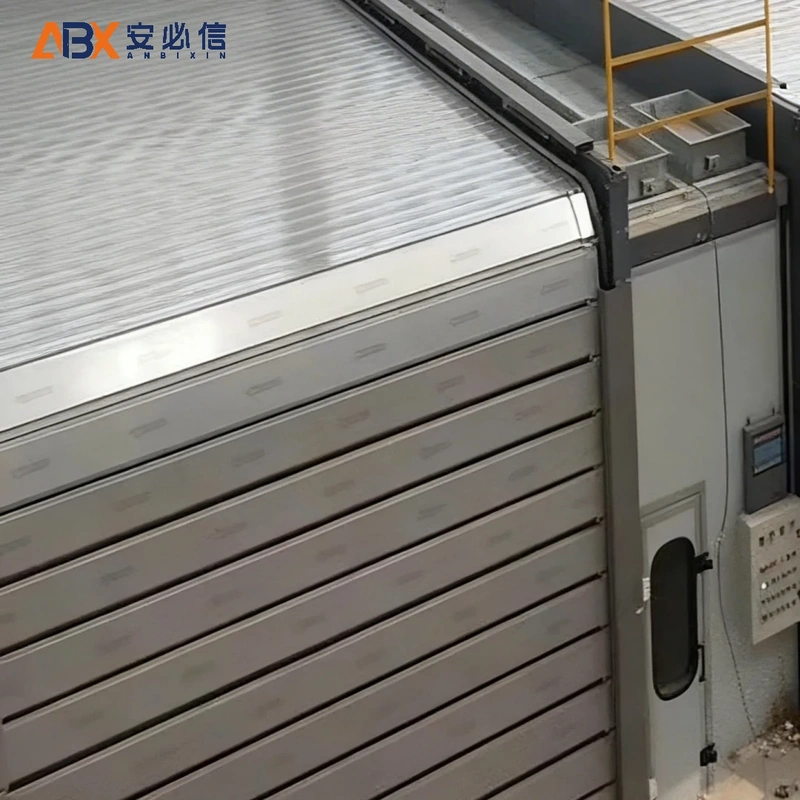 延安金属快速门